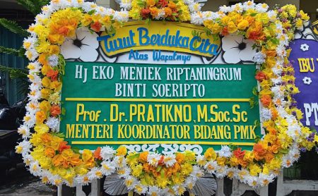 Karangan bunga duka cita